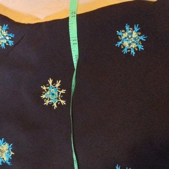 Girls dress - Picture 5 of 6